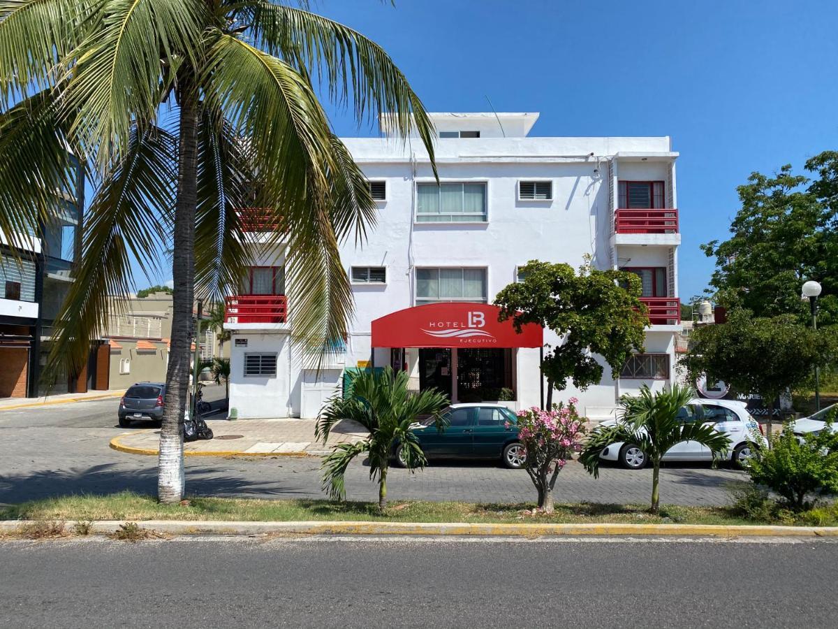 Hotel LB Manzanillo Exterior foto